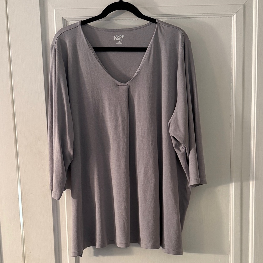 Lands' End Women's Long Sleeve V-Neck Top in Light Gray